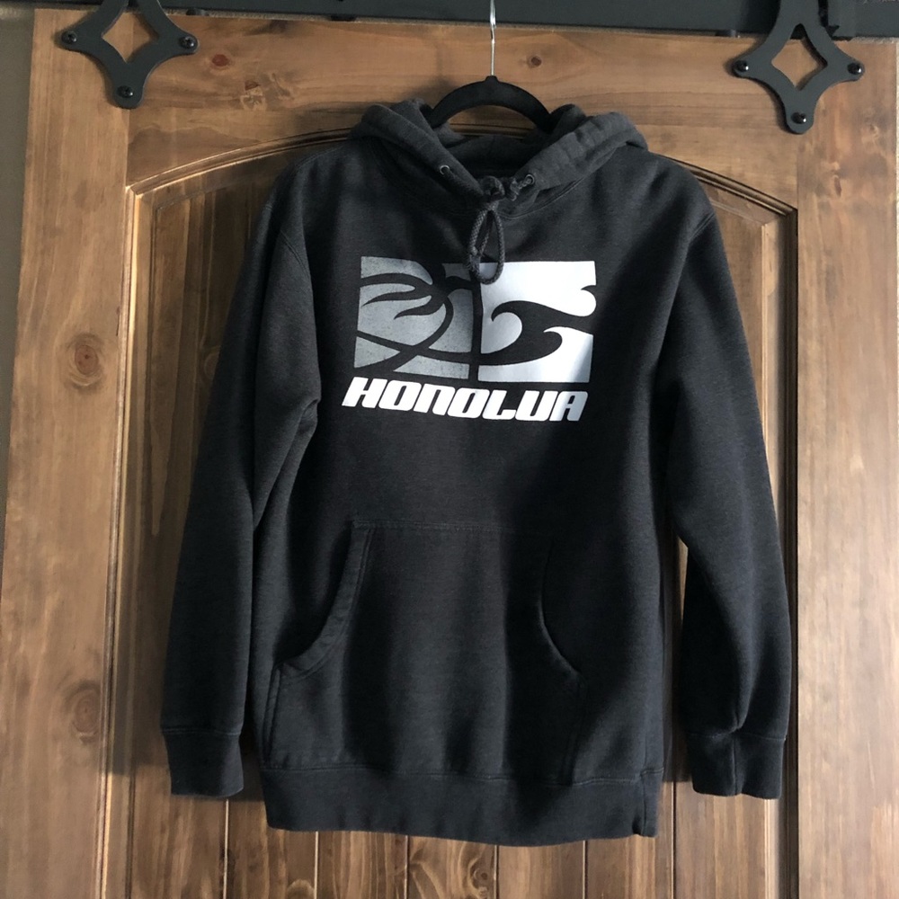 Honolua surf company pullover. Small, Runs big.